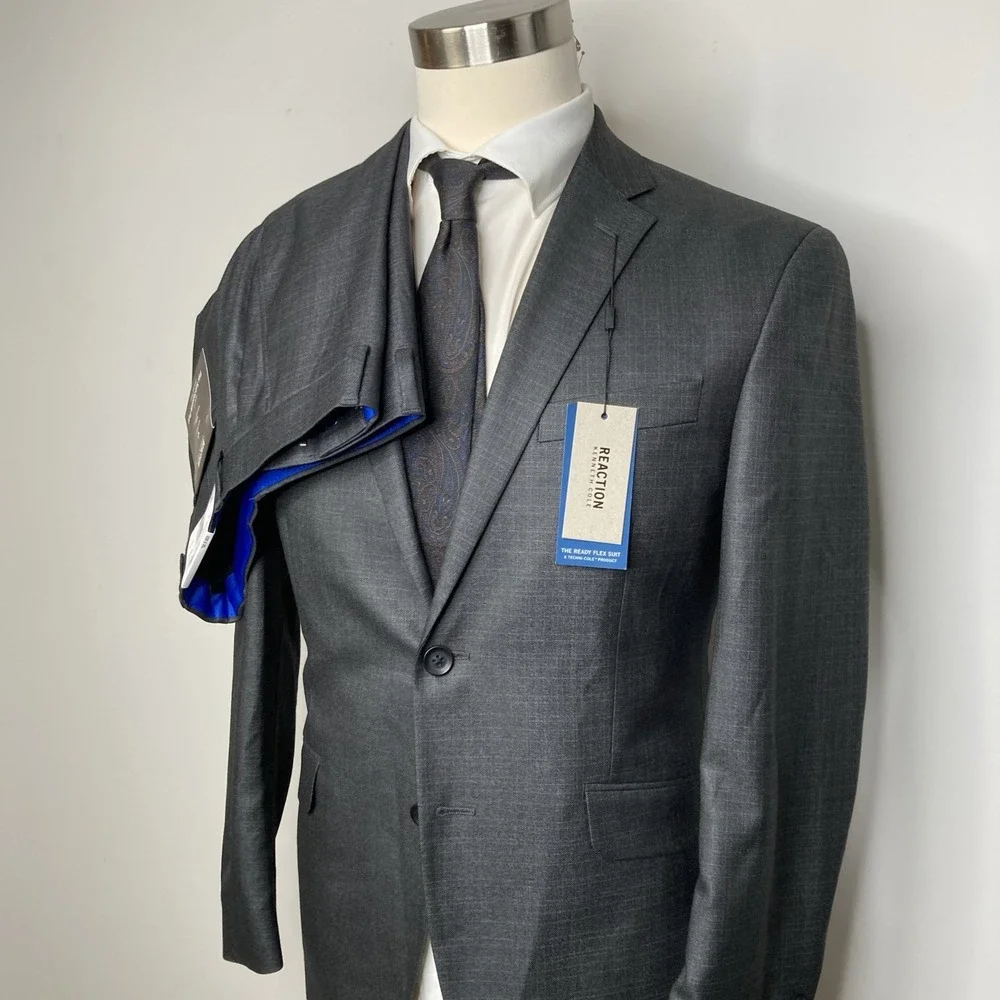 Kenneth Cole Reaction Men 2-pc Techni-Cole Suit GunMetal 40S Jacket Pant 32W 30L